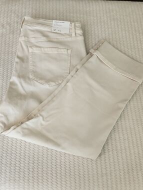 J.JILL High Rise Straight Leg Ankle Cream Straight-Leg Pants Brand New
